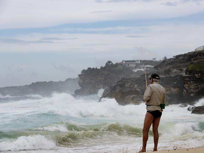 Earlier in the day, Sydney’s eastern beaches were hammered with huge swells. Picture: NCA NewsWire / Nikki Short