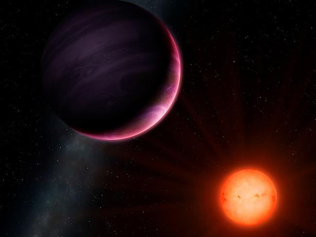 New Planet Discovery: Huge Planet ‘NGTS-1b’ Orbits Small Star | News ...