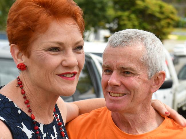 One Nation Leader Senator Pauline Hanson (left) and former Senator Malcolm Roberts visit a lighting factory in Salisbury, south of Brisbane, Thursday, November 23, 2017. Senator Hanson is on the campaign trail ahead of the Queensland state election. (AAP Image/Mick Tsikas) NO ARCHIVING