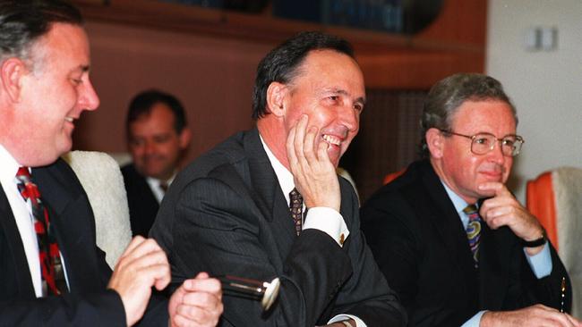 Former Prime Minister Paul Keating (centre) with then treasurer Ralph Willis (right) and resources minister David Beddall.