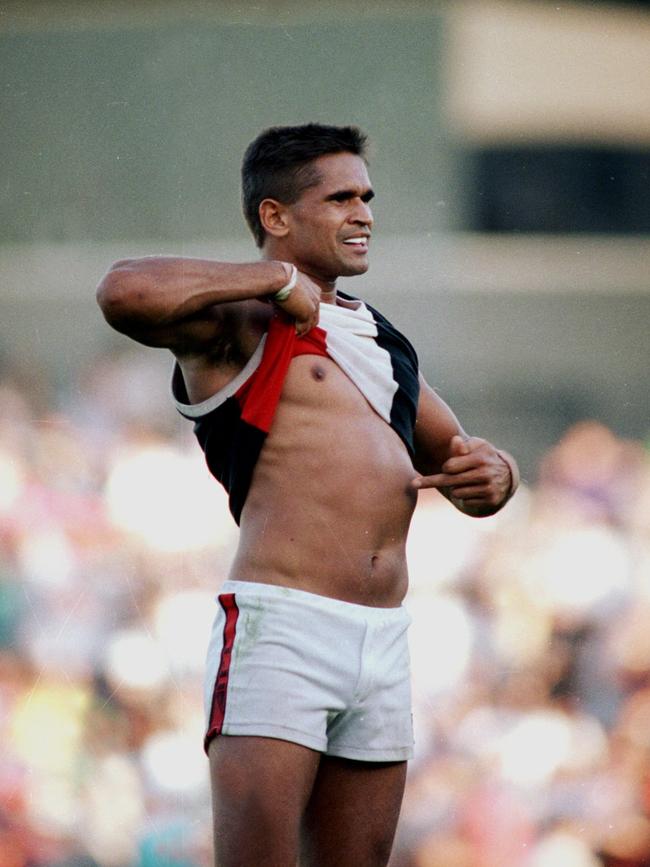 The iconic shot of Nicky Winmar. Picture: John Feder