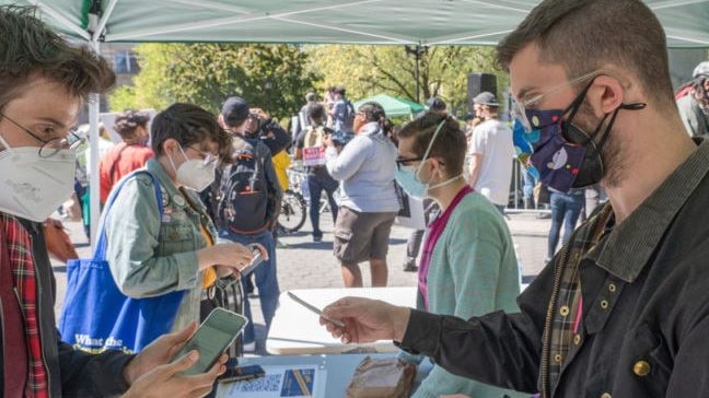 People line up for ‘Joints for Jabs’ in Long Beach, California. Picture: Shutterstock