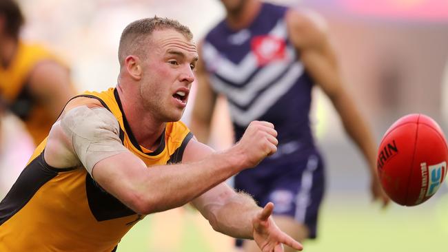 Tom Mitchell was outstanding for the Hawks again at Optus Stadium. Picture: Getty Images