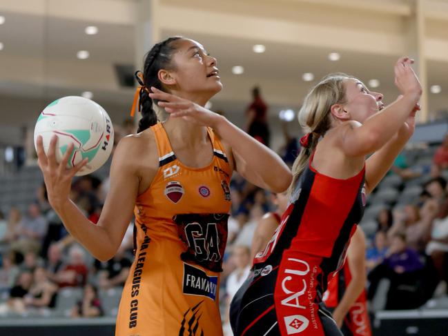 Tigers player Kaylee Tamala, playing in the Netball QLD u16 Grand Final, Nissan Arena Nathan, on Tuesday 20th September 2022 - Photo Steve Pohlner