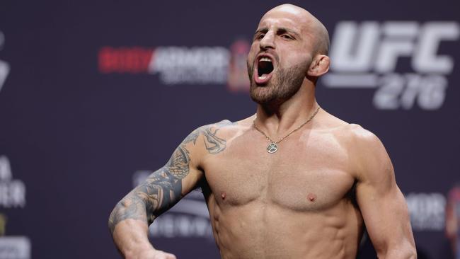 Mr Minns wants to see Alex Volkanovski fight in Sydney. Picture: Getty Images