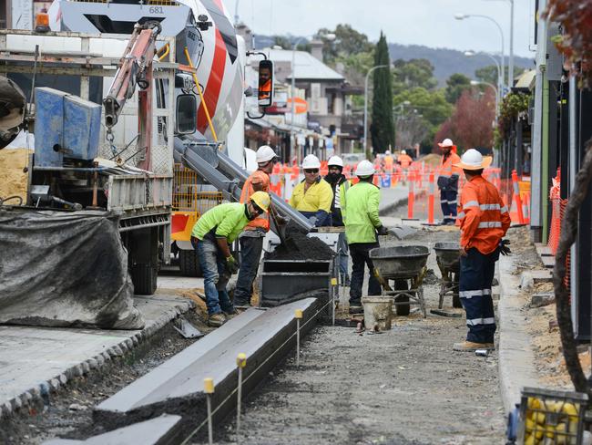 Roadworks along King William Road, Monday, June 17, 2019. (Pic: Brenton Edwards)