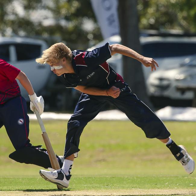 TSS quick Ellis McCarthy and BSHÃ•s Callum McCatthy as the Southport School v Brisbane State High School at The Southport School/Village Green. Picture: Glenn Campbell