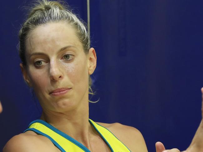 Laura Geitz at the Diamonds practice hitout against the Firebirds at Sunshine Coast Stadium  . Photo Lachie Millard