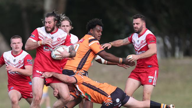 The Entrance came from behind to beat Kincumber. Picture: Sue Graham