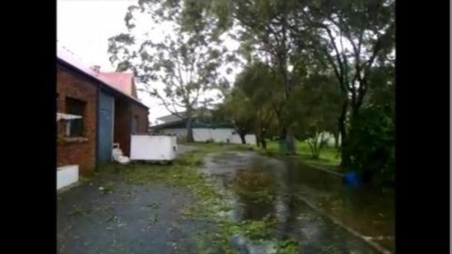 Cyclone Debbie: Mackay damage