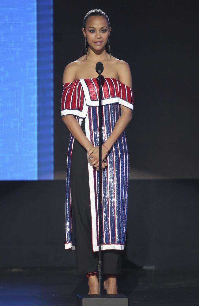 Zoe Saldana presents the award for favorite artist alternative rock at the 2016 American Music Awards. Picture: AP