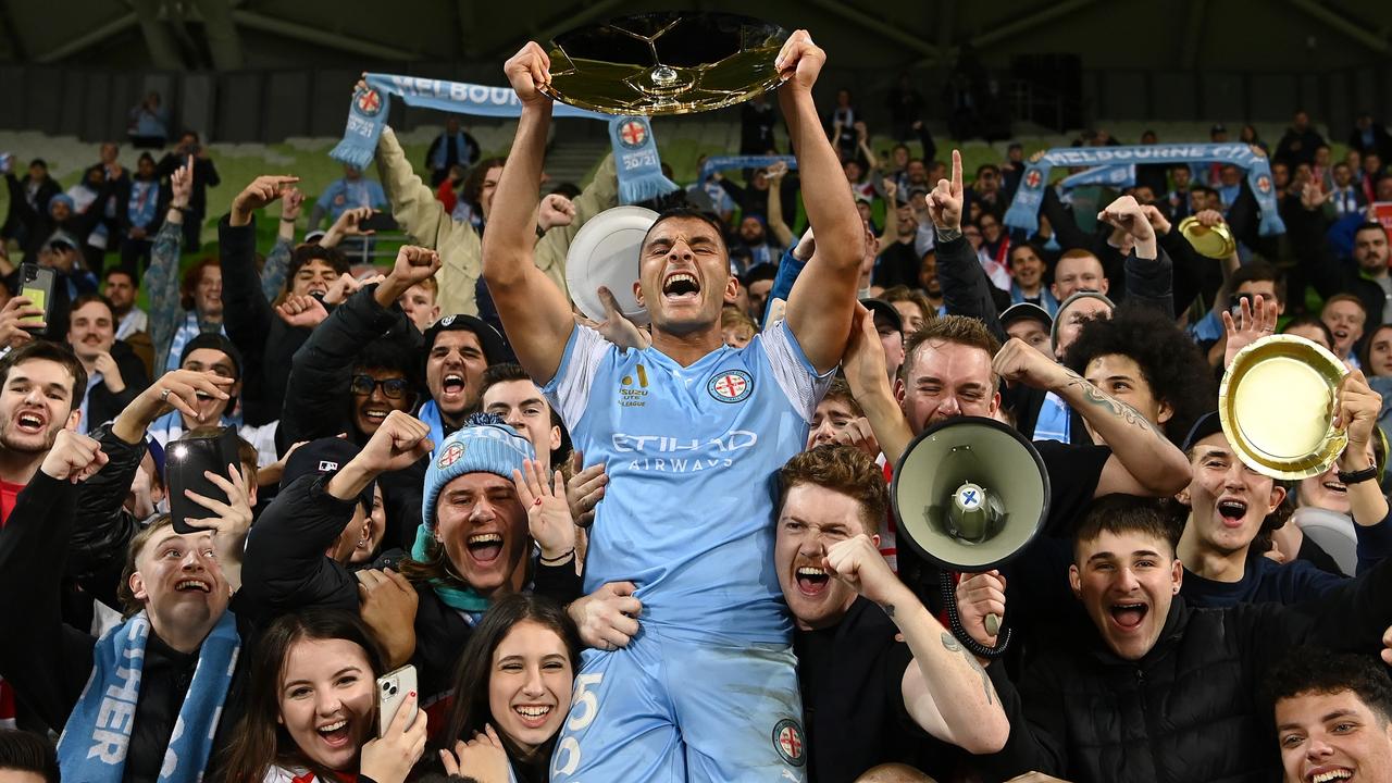 Andrew Nabbout of Melbourne City poses with the Premiers Plate (Photo by Quinn Rooney/Getty Images)