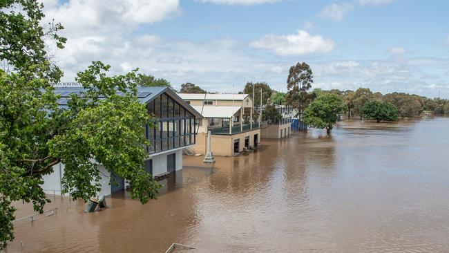 Geelong residents have been warned against coming into contact with the Barwon River following recent flooding. Picture: Brad Fleet