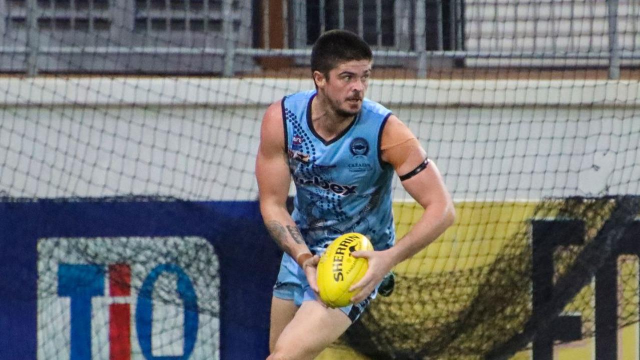 Ryan Pendlebury in action for the Darwin Baffaloes. Picture: Celina Whan/AFLNT