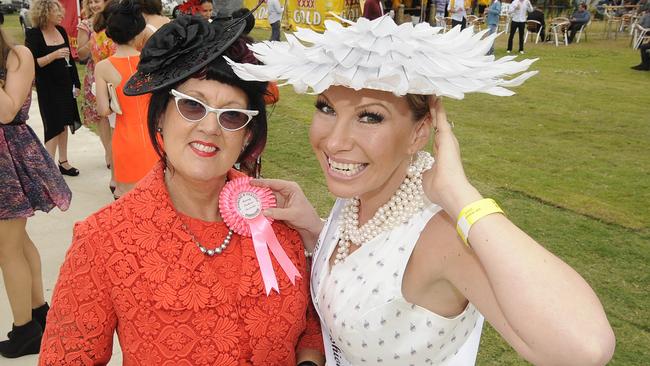Uralba’s Lizzy Martin being tagged by Anna Mott from Racing Fashion Australia at the 2013 Ballina Cup. Picture: Doug Eaton