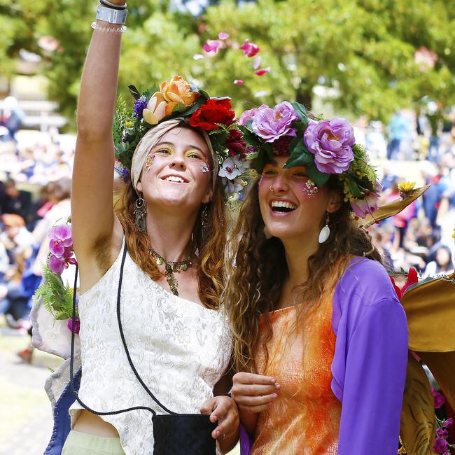 Maya Walker and Iseabail O'Rourke, performers at Cygnet Folk Festival in 2020. Picture: Matt Thompson