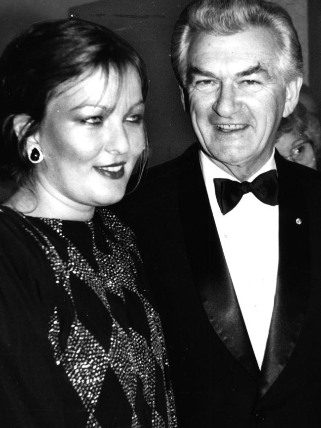 Prime Minister Bob Hawke with daughter Rosslyn Dillon at Cats premiere in Sydney IN 1985.