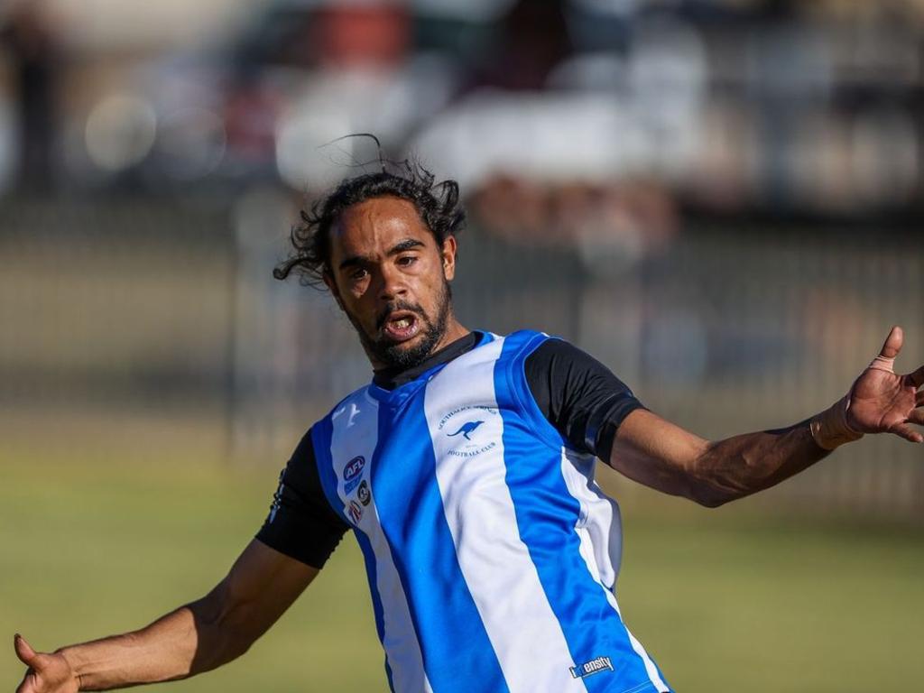 South Alice Springs thumped Rovers by 99 points. Picture: Charlie Lowson.