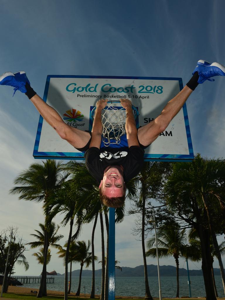 Brodie Stephens dunks onto the world stage Townsville Bulletin