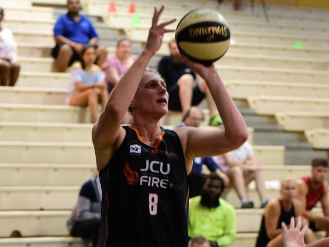 Suzy Batkovic drains a jump shot. Picture: Lawrence Surgers