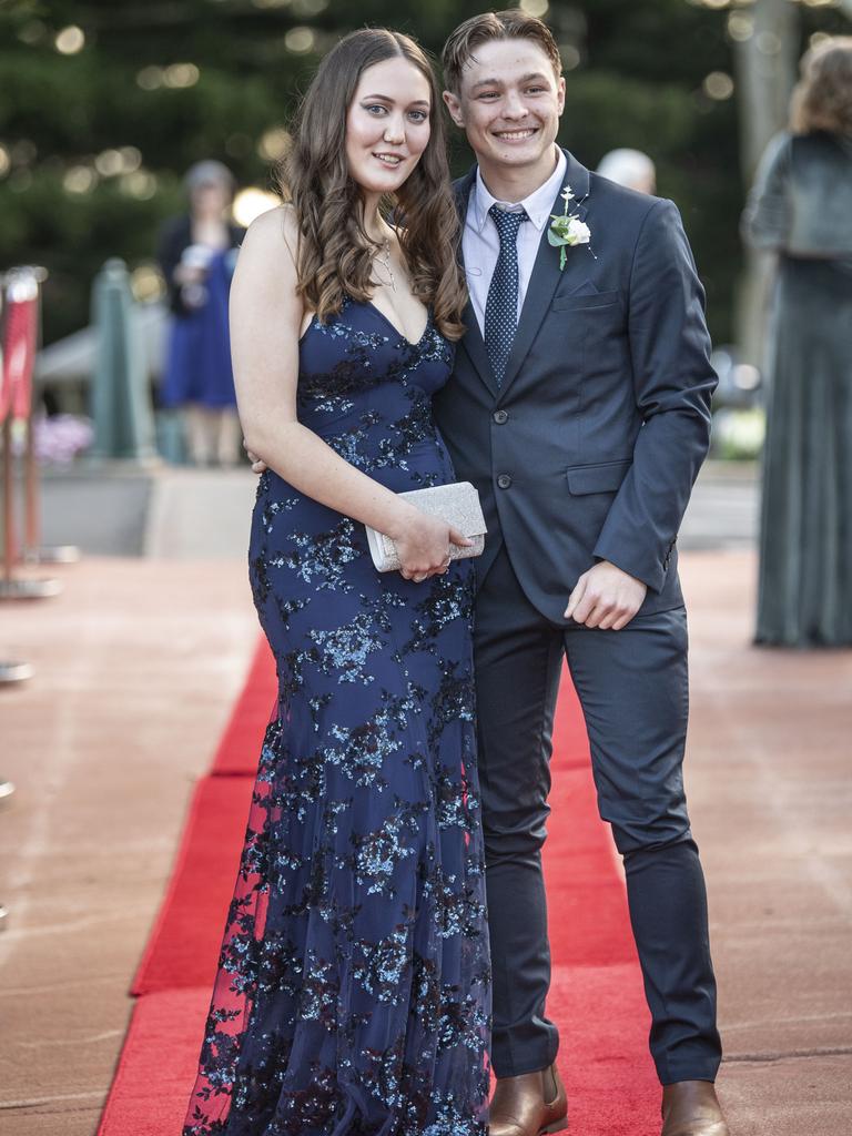 Samantha Counter and Joshua Challis. Toowoomba State High School formal at Picnic Point. Friday, September 9, 2022. Picture: Nev Madsen.