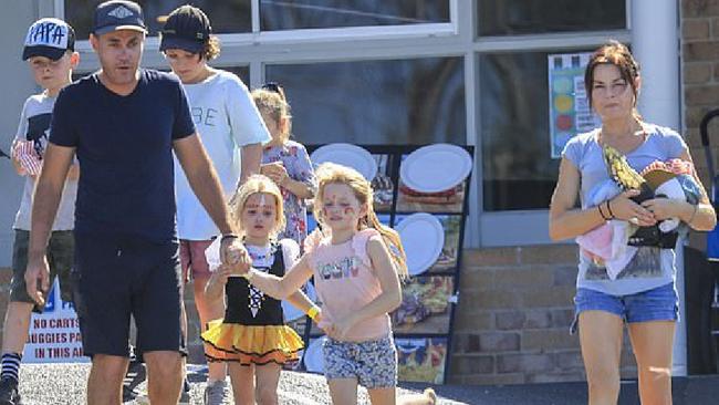 Shannon Bennett with former partner Madeleine West and their children on a family holiday in Byron Bay in March 2019.