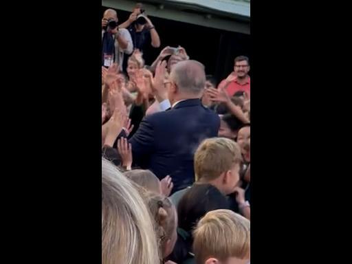 Albo gets high fives and screams from Perth primary school students
