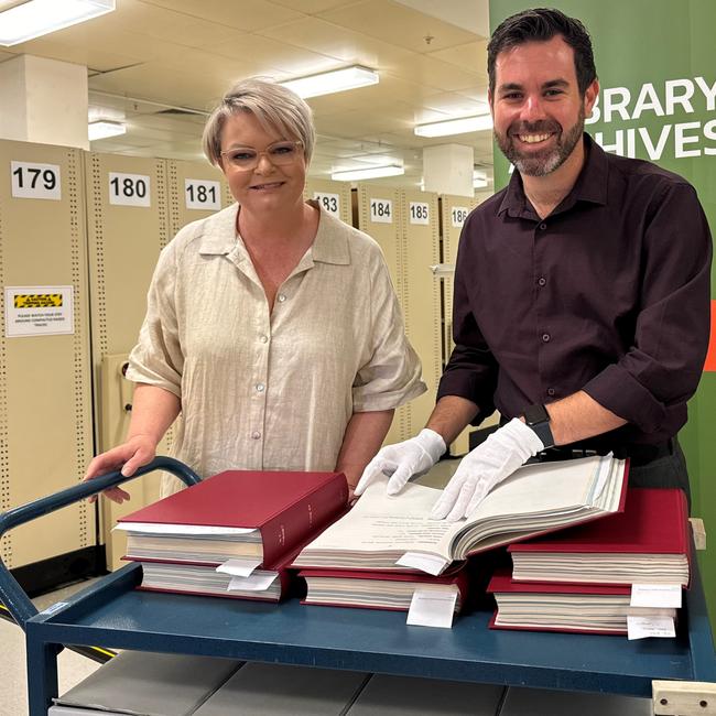 Senior Director of Libraries and Archives NT Tracy Puklowski with Minister for Arts, Culture and Heritage Chansey Paech.