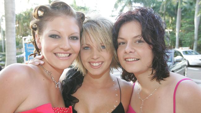 NOVEMBER 15, 2004: Palm Beach Currumbin State High School formal held at Conrad Jupiters. Michelle Deane, Claire Peters and Gemma McDonald (l to r). PicMike/Batterham