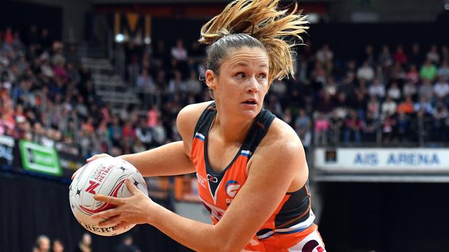 Giants netball have risen to the top of the ladder after a strong win over the Vixens
