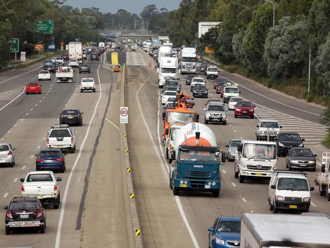 Roadwork on the M5 motorway at Moorebank.