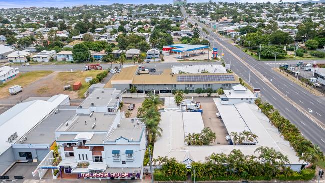 Rockhampton’s Cosmopolitan Motel and Malaysia House restaurant complex. Picture: Contributed