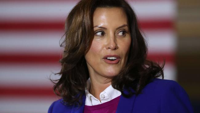 SOUTHFIELD, MICHIGAN - OCTOBER 16: Gov. Gretchen Whitmer introduces Democratic presidential nominee Joe Biden delivers remarks about health care at Beech Woods Recreation Center October 16, 2020 in Southfield,m Michigan. With 18 days until the election, Biden is campaigning in Michigan, a state President Donald Trump won in 2016 by less than 11,000 votes, the narrowest margin of victory in the state's presidential election history.   Chip Somodevilla/Getty Images/AFP == FOR NEWSPAPERS, INTERNET, TELCOS & TELEVISION USE ONLY ==