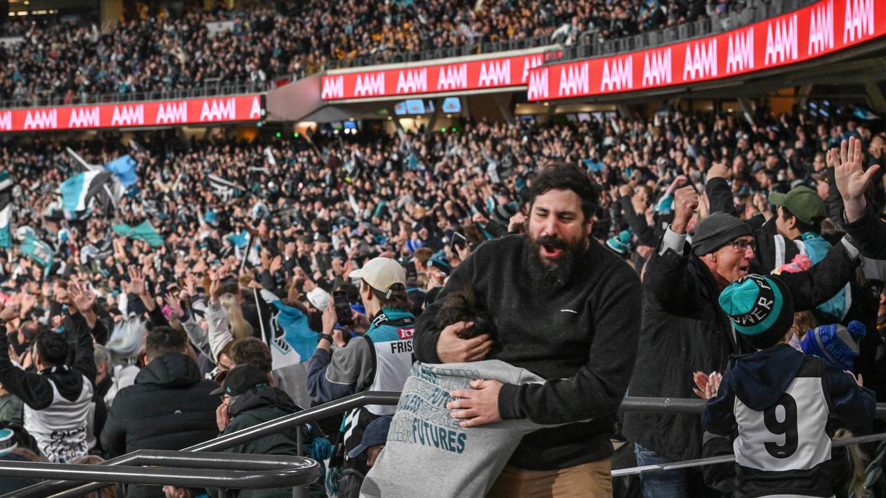 SEPTEMBER 13, 2024: Fans during the Port v Hawthorn semi final at Adelaide Oval. Picture: Brenton Edwards