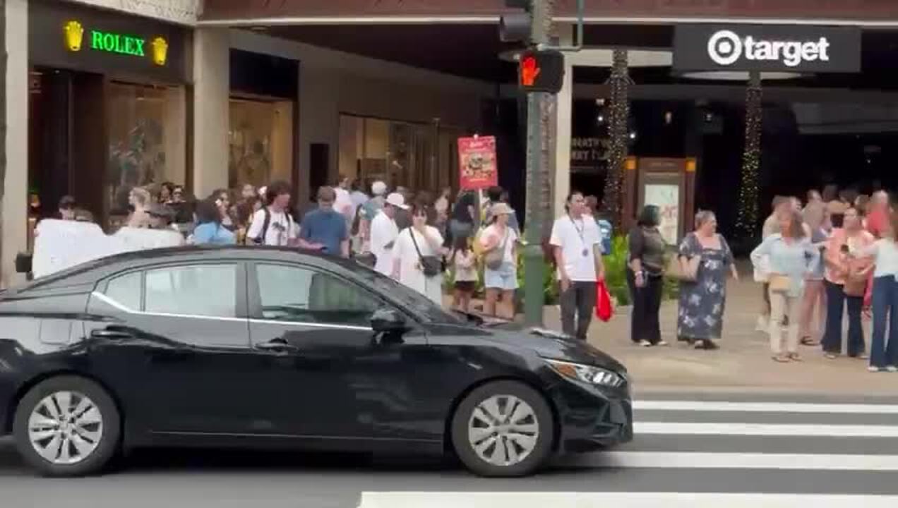 'Fire Musk': Protesters Rally at Tesla Store in Honolulu