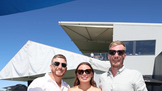 MELBOURNE, AUSTRALIA - MARCH 2 2024 Alex, Georgia and Blake Attend the Wangaratta Cup Picture: Brendan Beckett