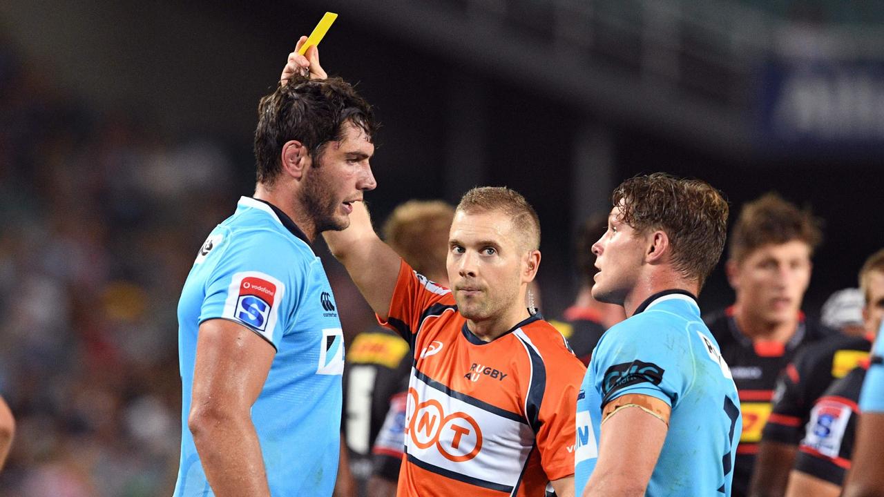 Waratahs lock Rob Simmons receives a yellow card from referee Angus Gardner.