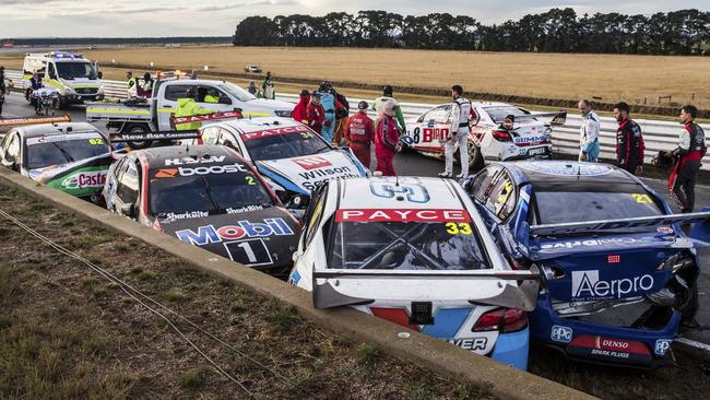 Crash images fro race 1 during the Tyrepower Tasmania SuperSprint, in Launceston, Australia, April 08, 2017.
