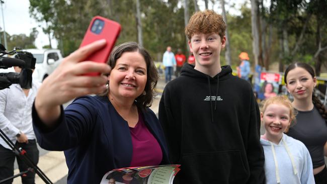 Ms Del Fabbro takes a selfie with her children. Picture: Dan Peled / NCA Newswire