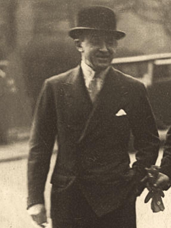 Dick Ellis on his way to a friend's wedding, London, 1933. Picture: National Library of Australia