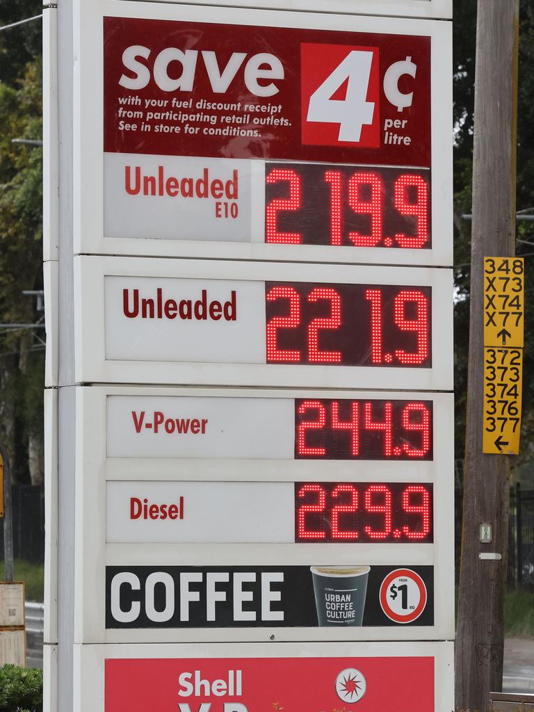 Petrol prices across Sydney are up over 2 dollars a litre. Pictured is Shell on Alison Road in Randwick Picture: David Swift