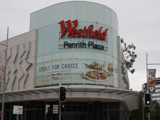 General images of Penrith town centre today October 67, 2017. Penrith Westfield shopping centre. (AAP Image/ David Swift)