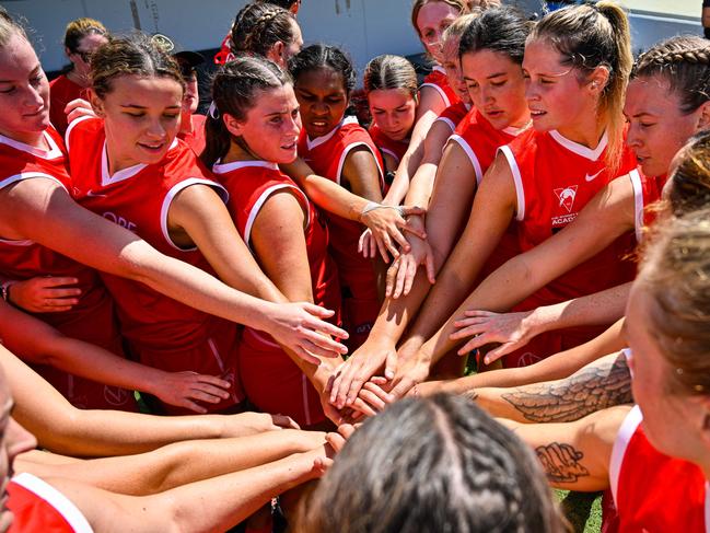 AFLW hopefuls standing out for Sydney Swans, GWS Giants