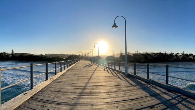 Kim Farlow captures the jetty in all its glory.