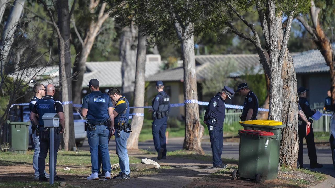 Police and emergency services scour Chesser St in Parafield Gardens for evidence this morning. Picture: RoyVPhotography