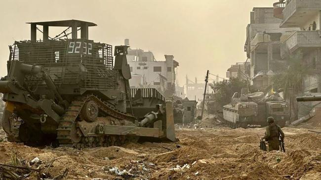 IDF D9 Israeli bulldozer in Gaza. Picture: IDF Spokesperson's Unit