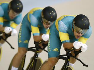 Australia's Jack Bobridge, Australia's Alexander Edmondson, Australia's Michael Hepburn and Australia's Sam Welsford compete in the men's Team Pursuit finals track cycling event at the Velodrome during the Rio 2016 Olympic Games in Rio de Janeiro on August 12, 2016. / AFP PHOTO / Odd Andersen