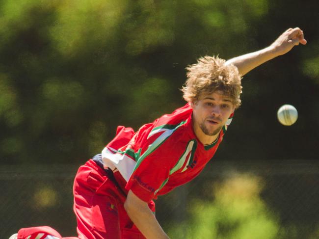 Chris Campbell for Waratah. Picture: Glenn Campbell