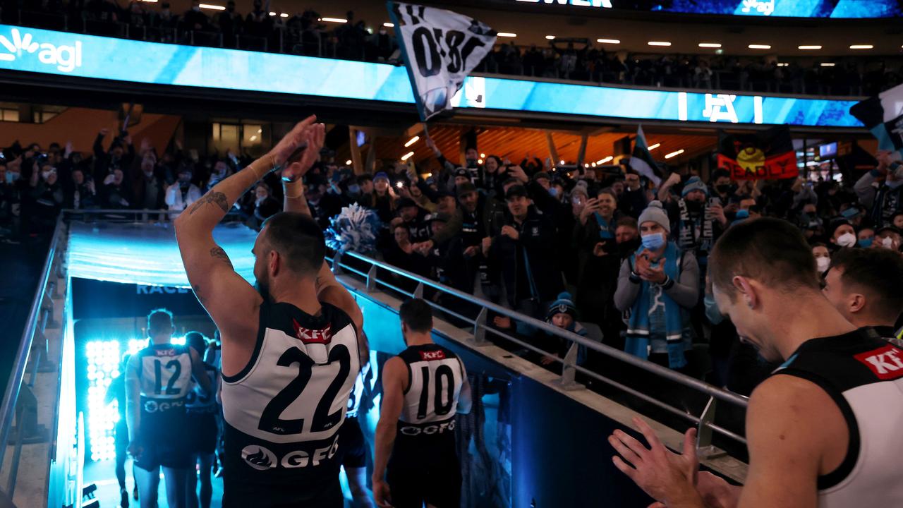 Charlie Dixon and the Power salute the crowd after the qualifying final win over Geelong. Picture: James Elsby/AFL Photos