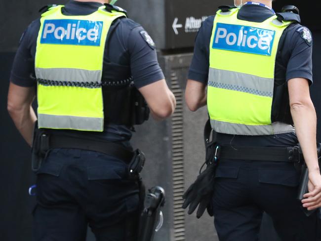 MELBOURNE, AUSTRALIA- NewsWire Photos JANUARY 21, 2021. Economic impacts of the COVID-19 pandemic in Melbourne as the national unemployment data for December is set to be released. Police patrol Flinders Lane: Picture: NCA NewsWire/ David Crosling